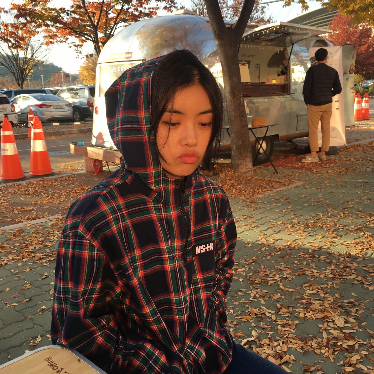 Behind-the-scenes cut of Aiki