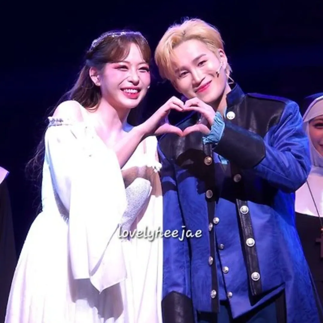 金熙栽的最新照片