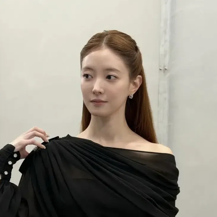 Latest photo of Lee Seyoung