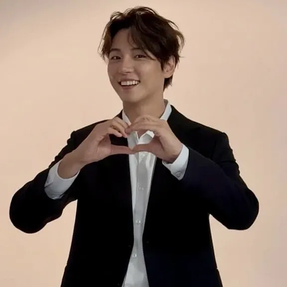 Recent activity shot of Yoon Shiyoon