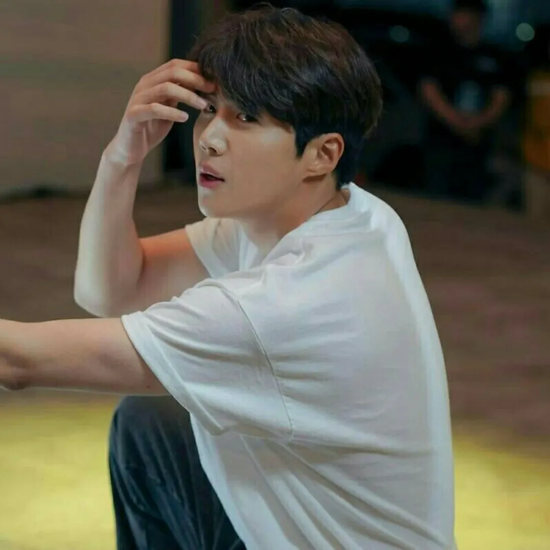 Cuplikan di balik layar dari Kim Seonho