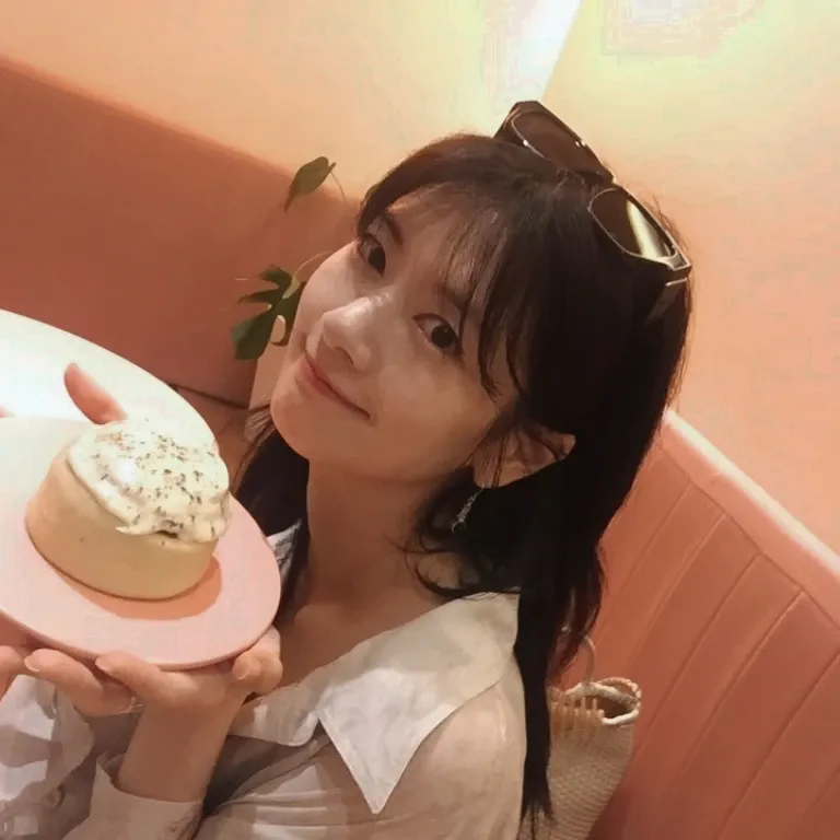 チョン・ソミンの最近の活動ショット