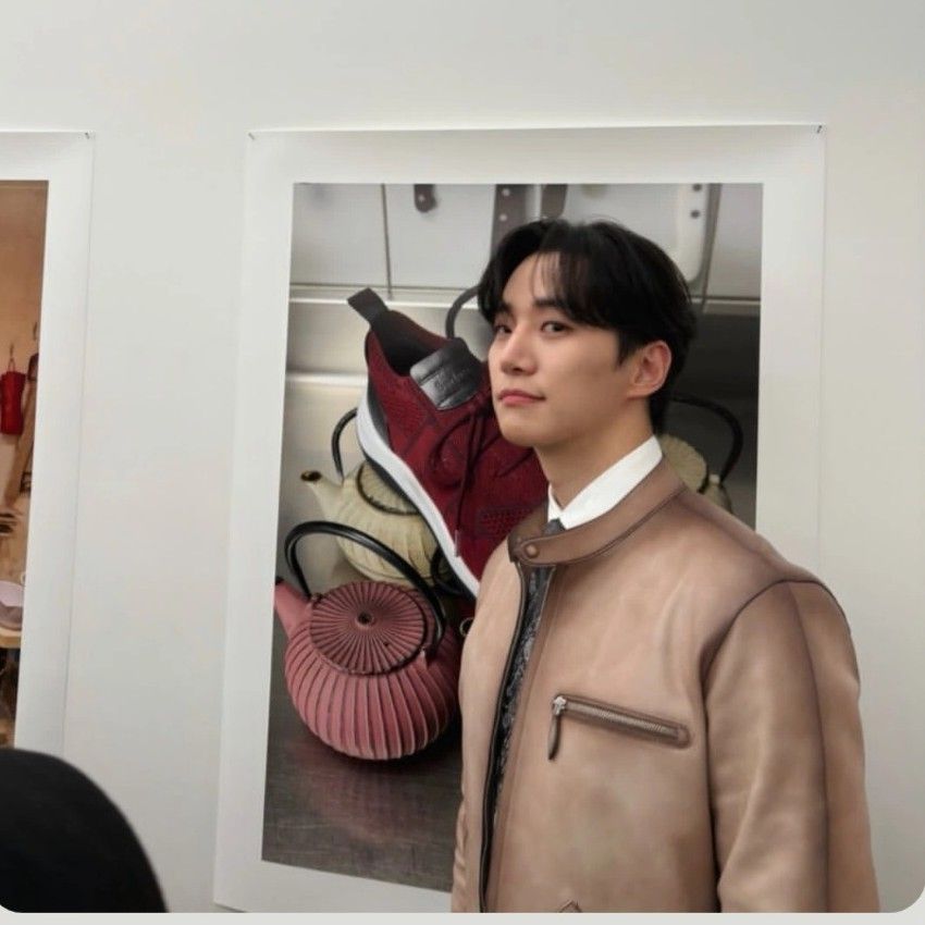 粉丝拍下的李俊昊瞬间