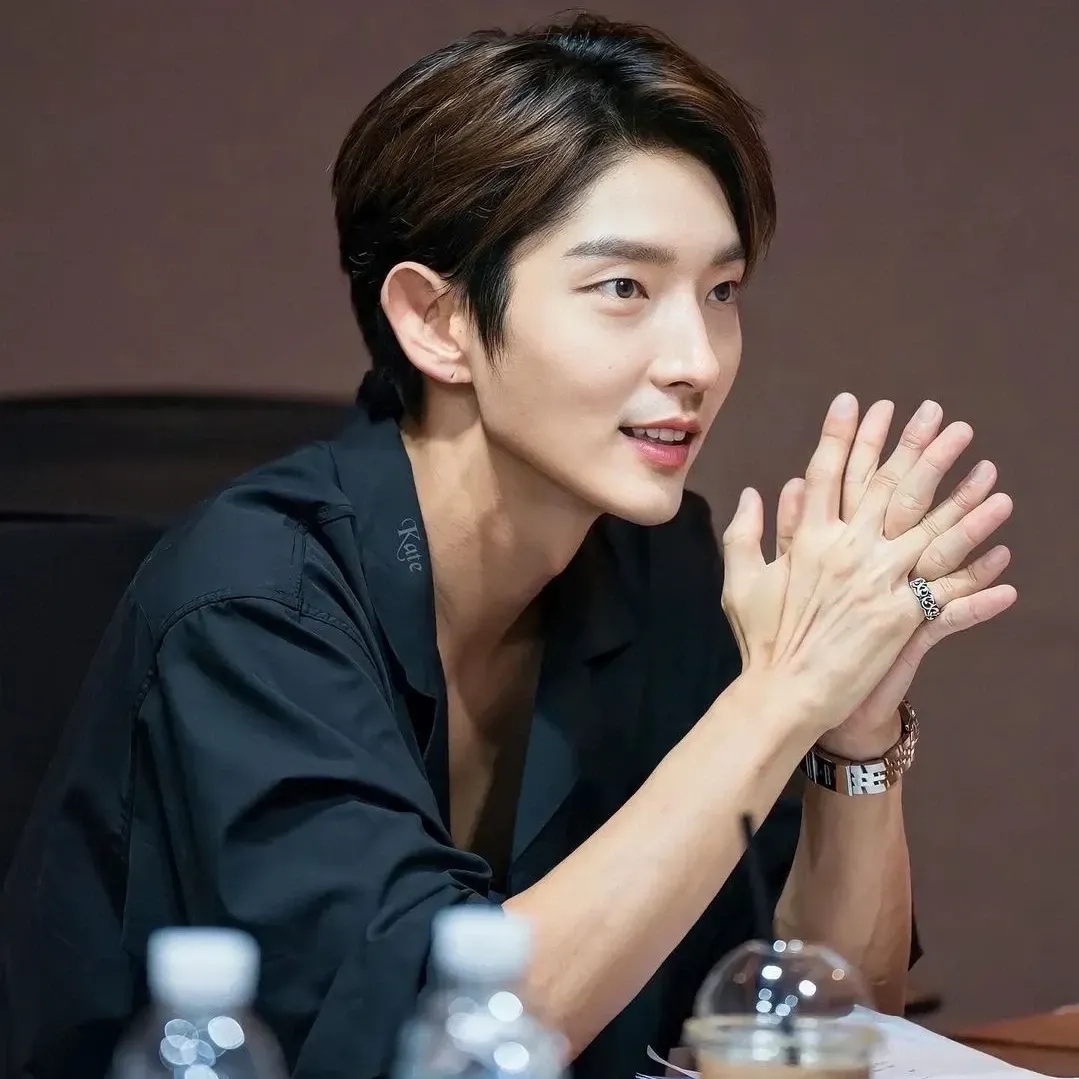 이준기 최근 활동샷