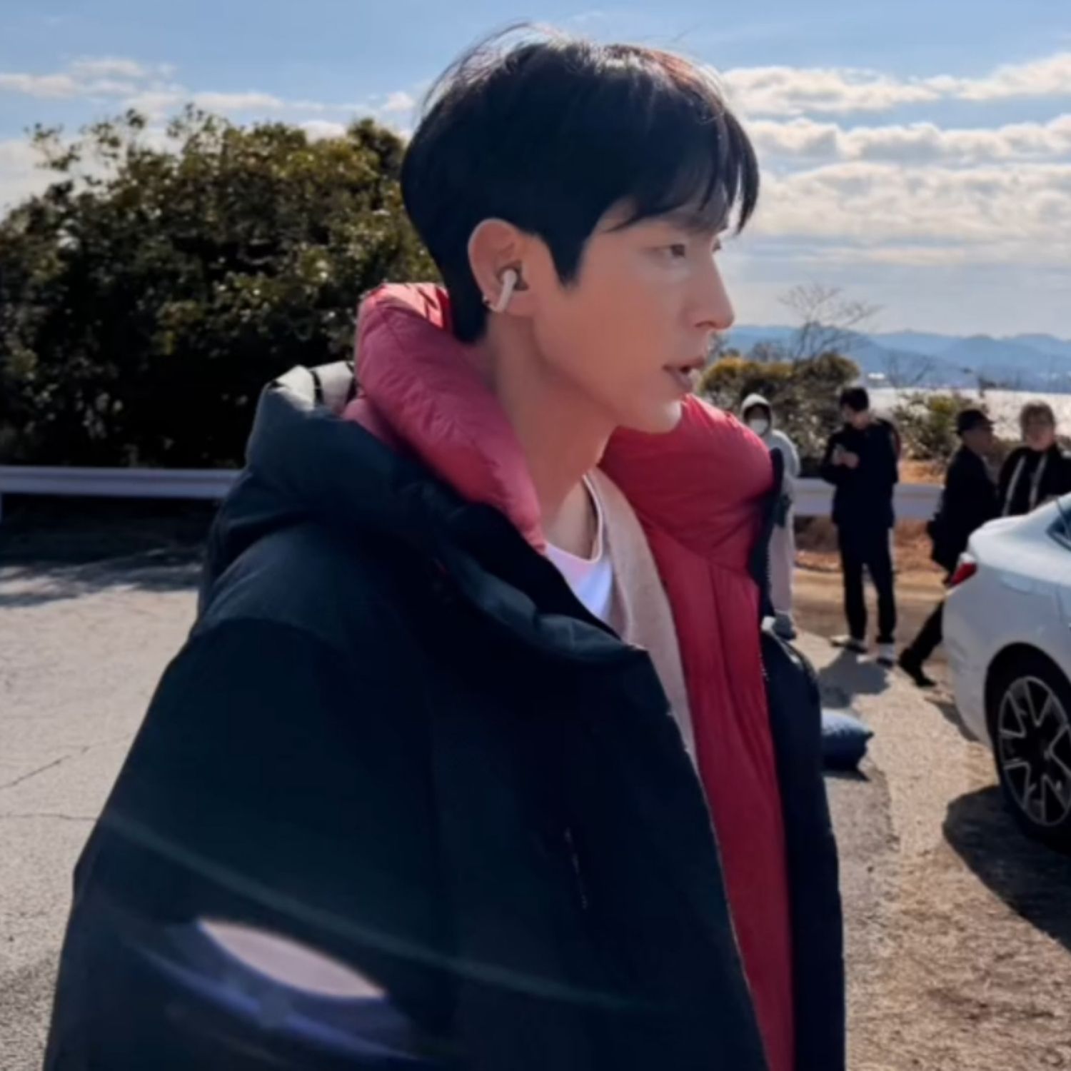 Latest photo of Lee Joongi