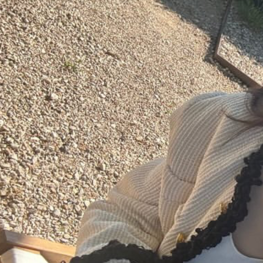A moment captured by a fan of Go Younjung