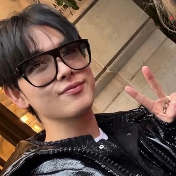 Latest photo of Yim Siwan