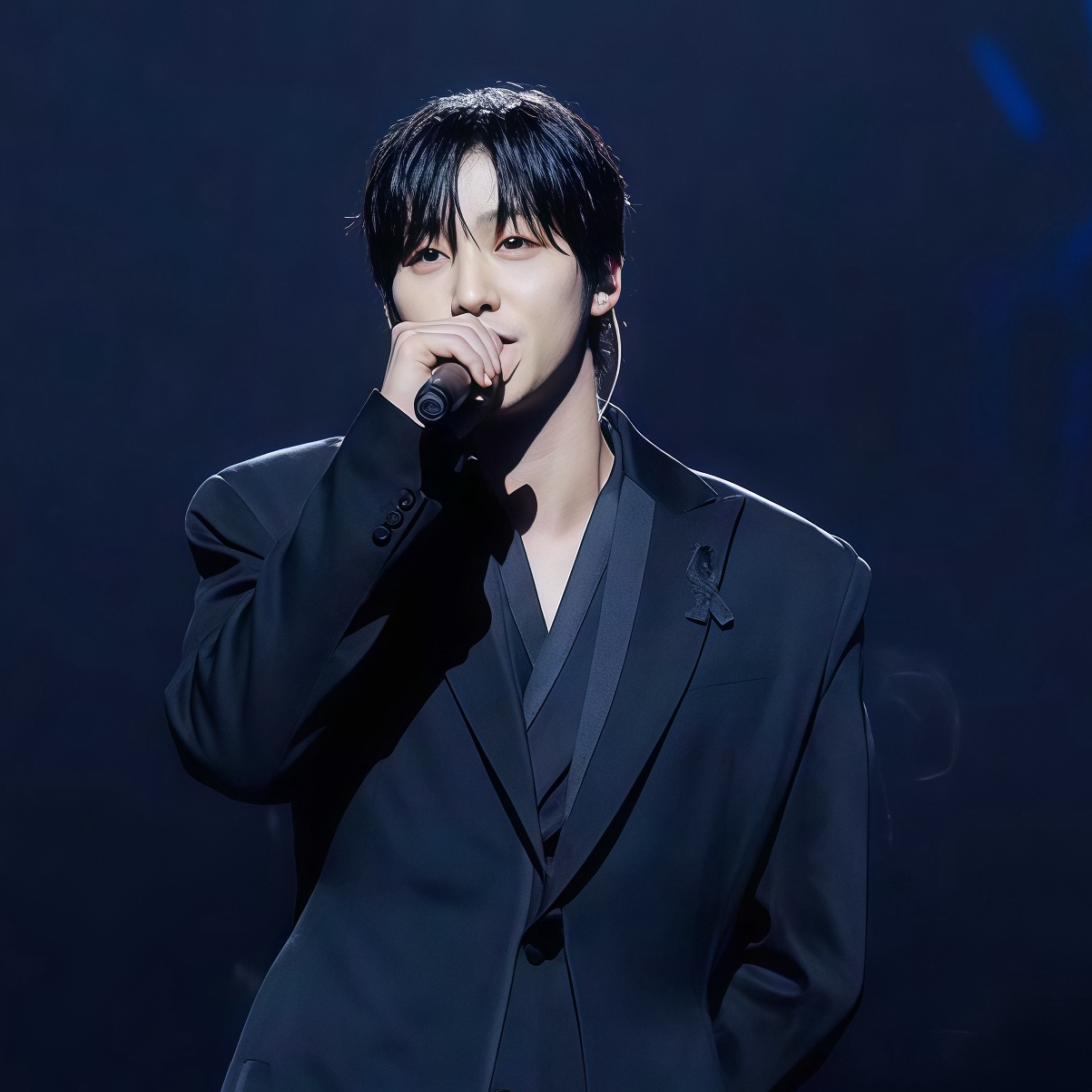 Momen yang diabadikan oleh penggemar Ahn Hyoseop