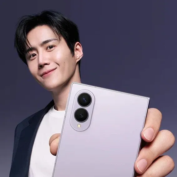 Foto kegiatan terbaru dari Kim Seonho
