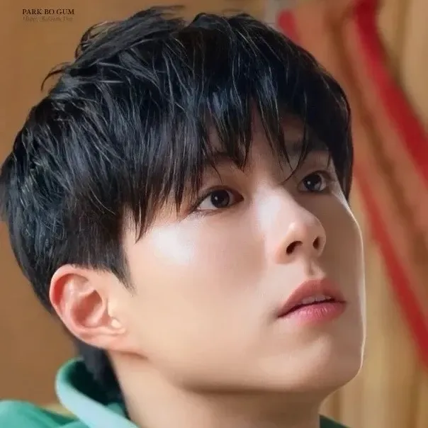 Latest photo of Park Bogum