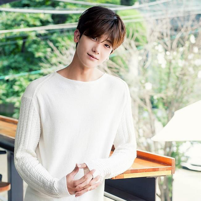Recent activity shot of Park Hyungsik