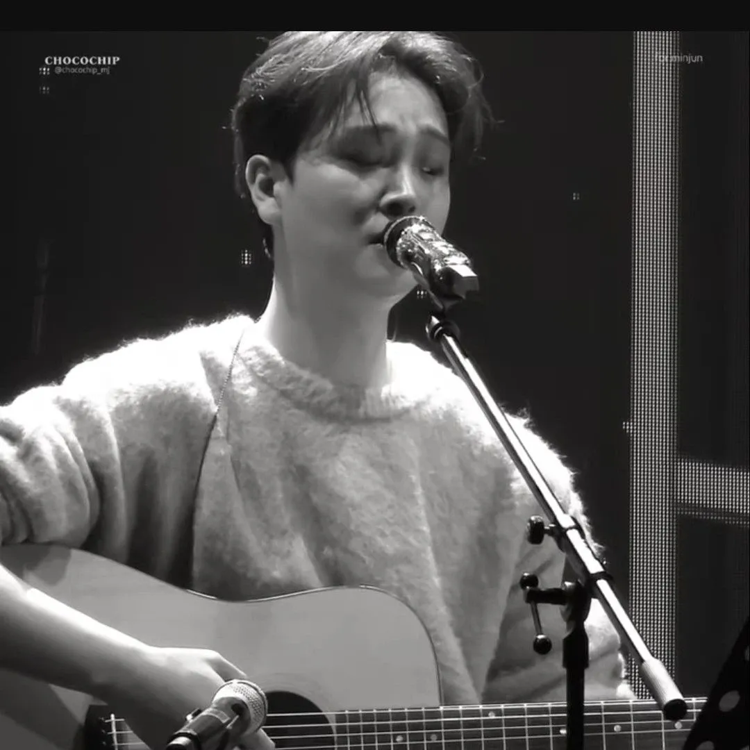 Recent activity shot of Song Minjun