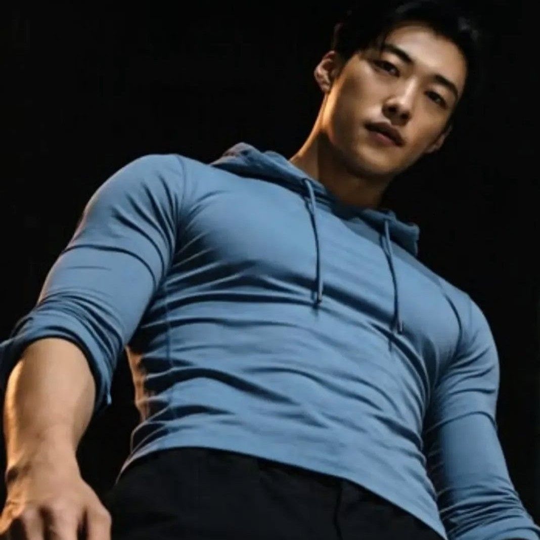 Recent activity shot of Woo Dohwan