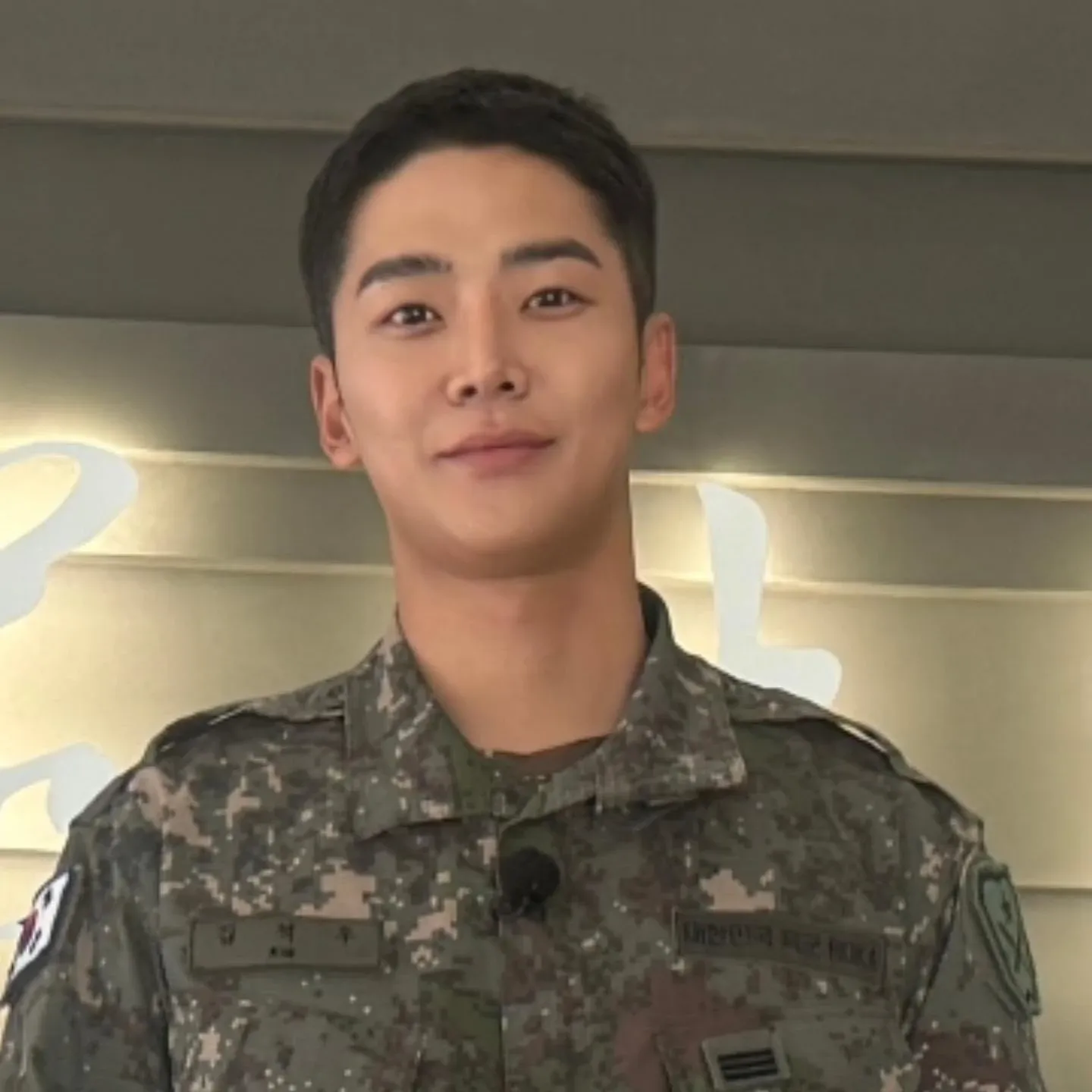 로운 최근 활동샷