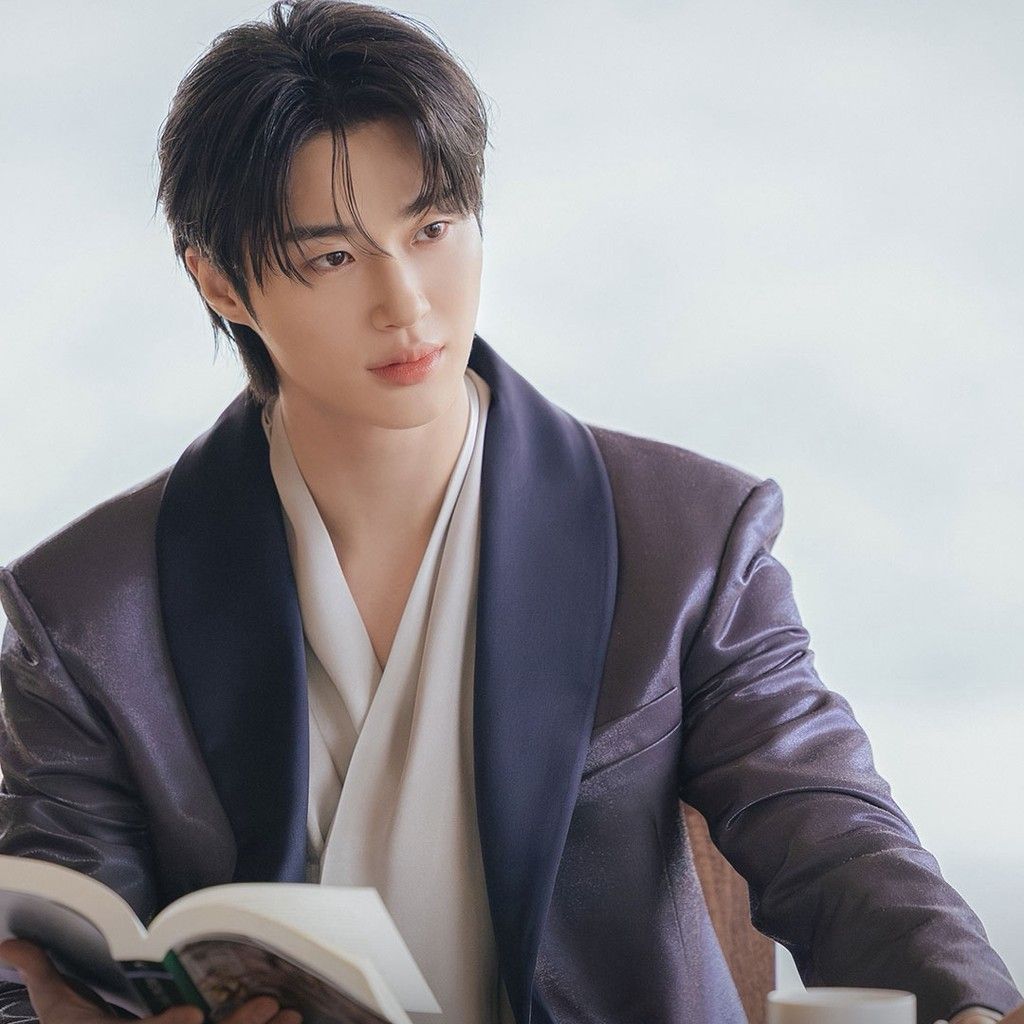 A moment captured by a fan of Byeon Wooseok