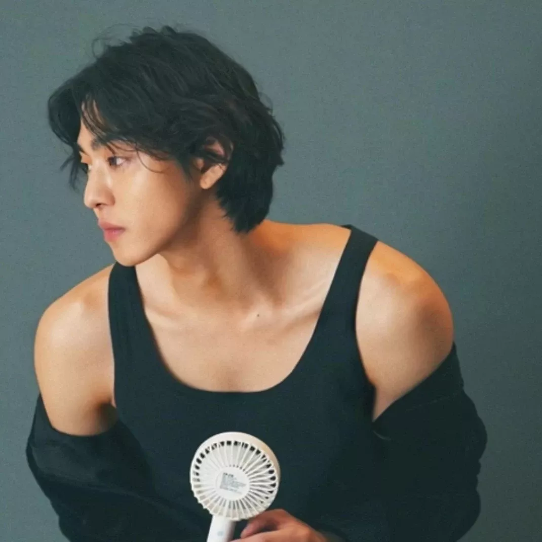 Recent activity shot of Ahn Hyoseop