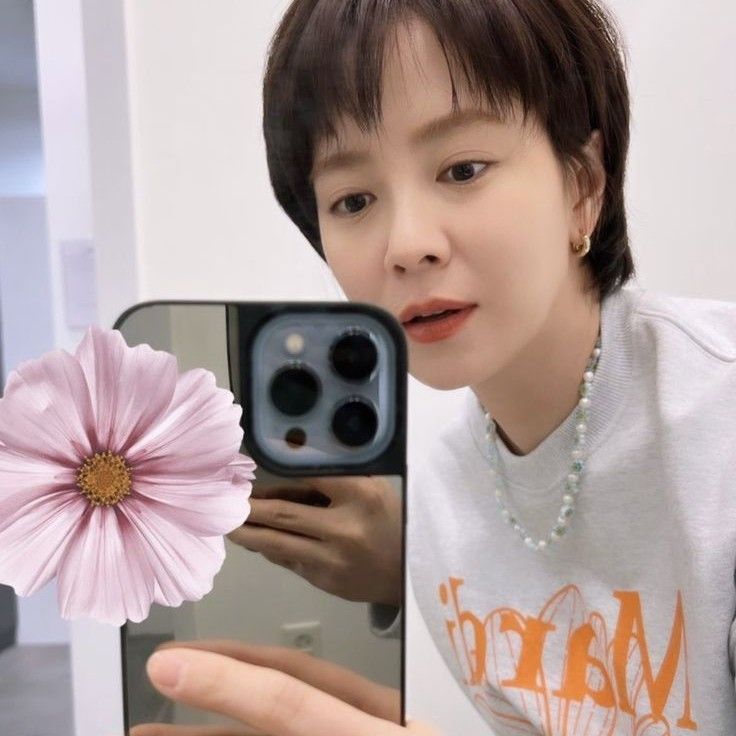 Foto terbaru dari Song Jihyo