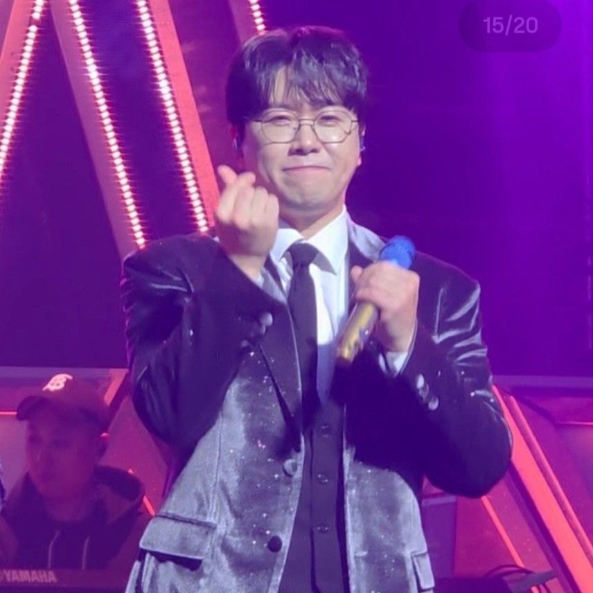 A moment captured by a fan of Chungil