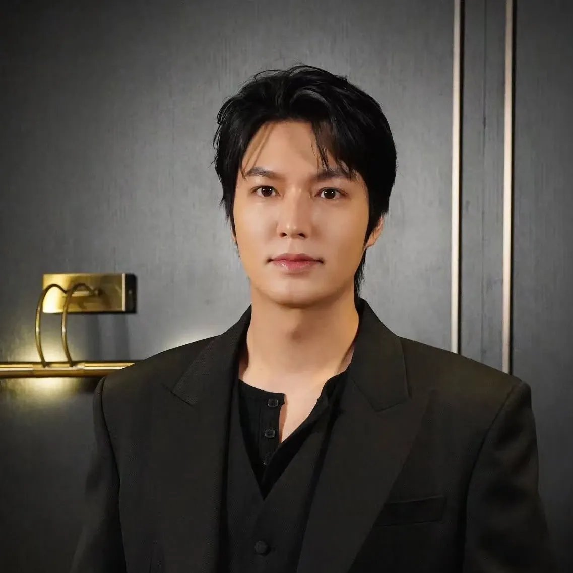 Recent activity shot of Lee Minho