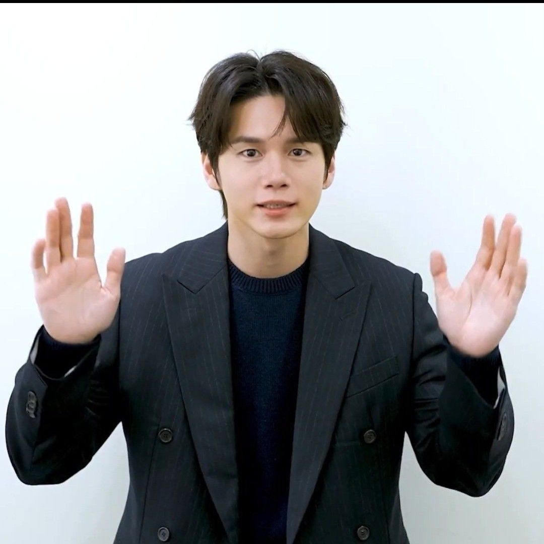 A moment captured by a fan of Ong Seongwu