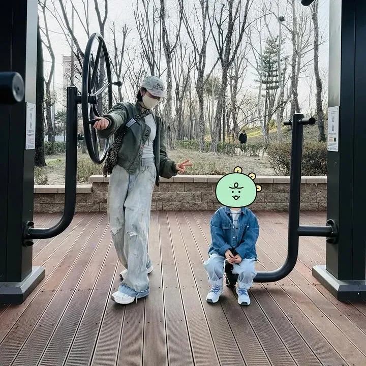 粉丝拍下的孙艺珍瞬间