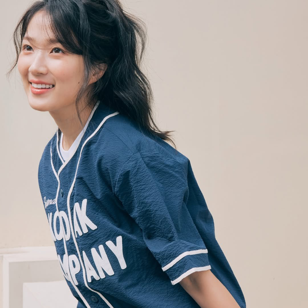 A moment captured by a fan of Kim Hyeyoon