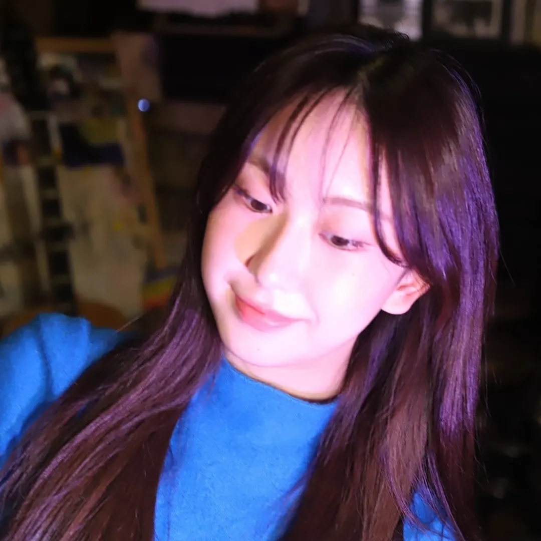 Latest photo of Jeon Yujin