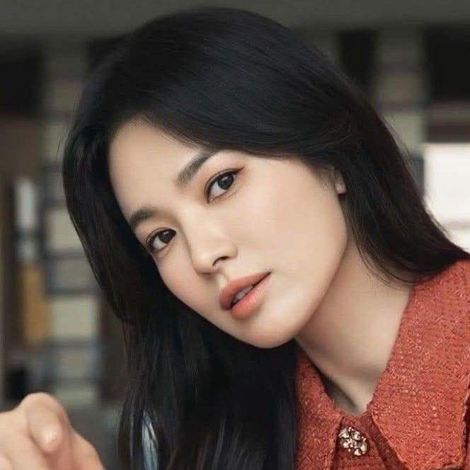 ソン・ヘギョのビハインドカット