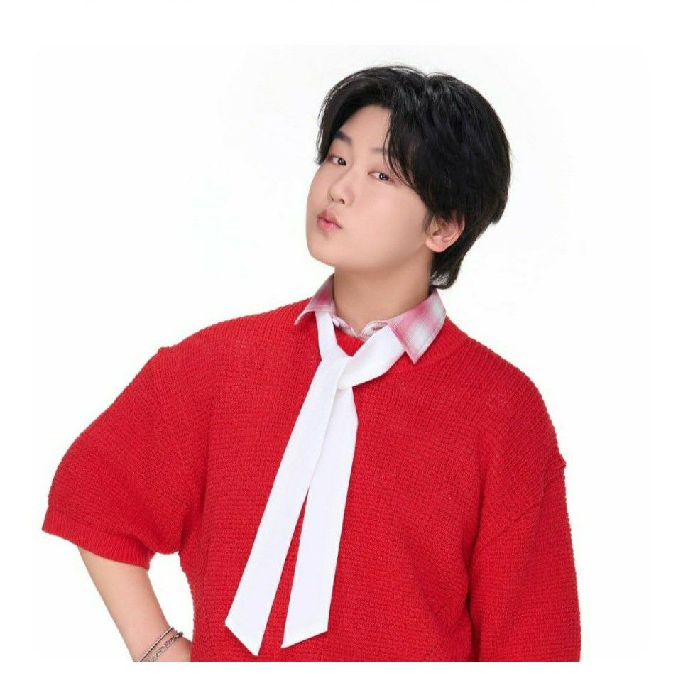 Behind-the-scenes cut of Park Sungon