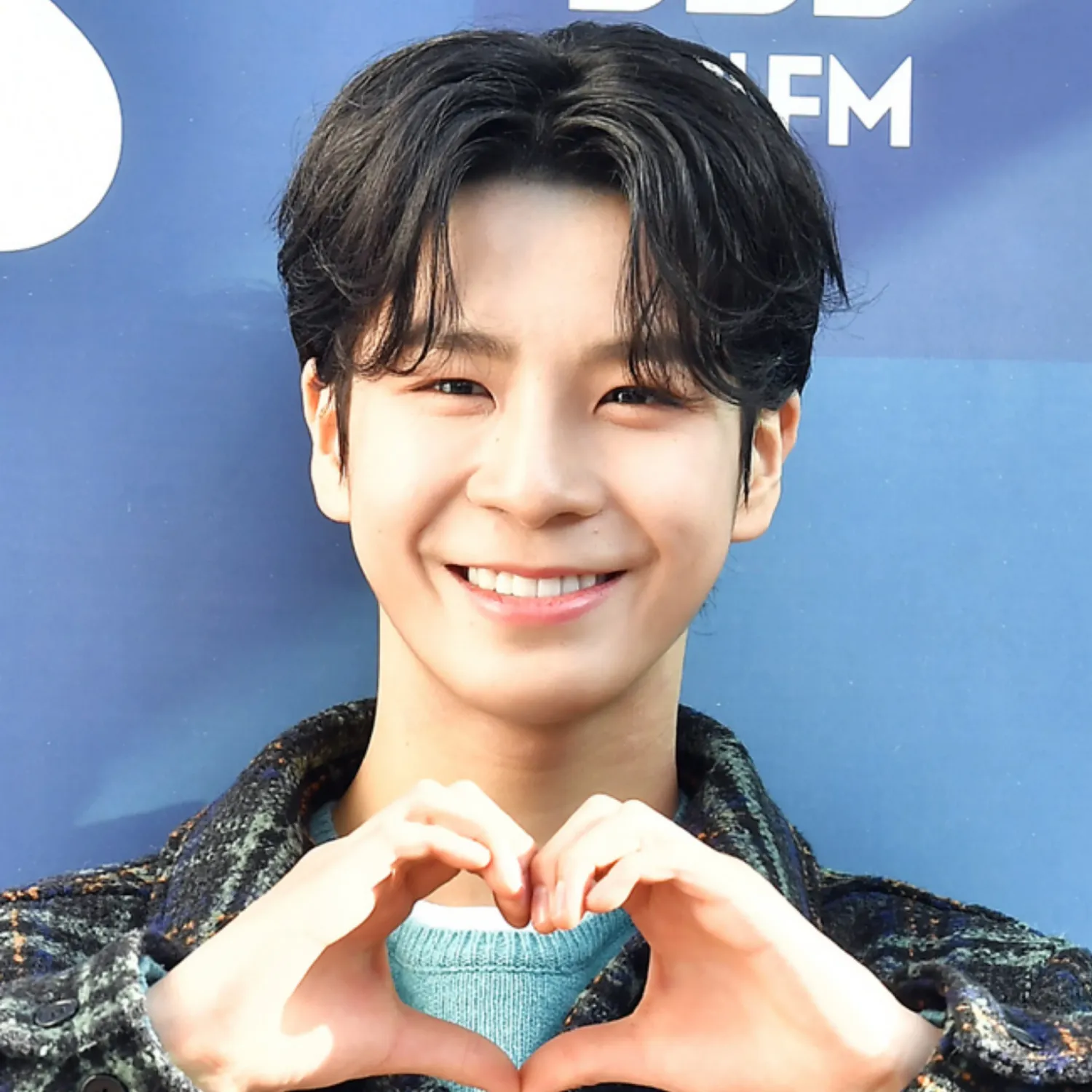 郑东元的近期活动照