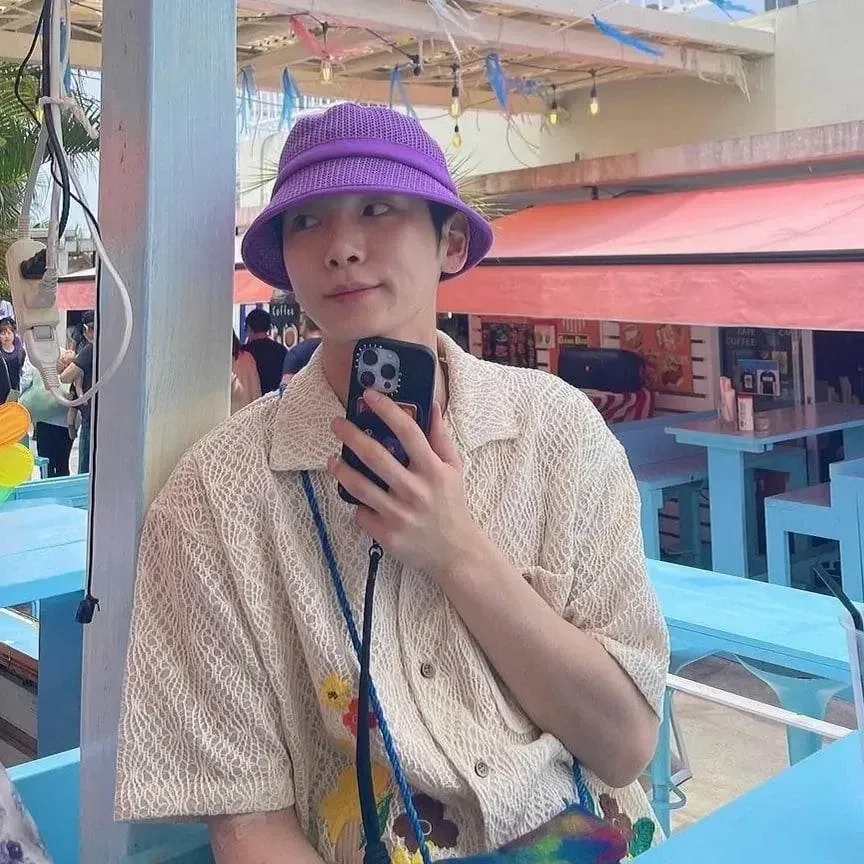 Behind-the-scenes cut of Key