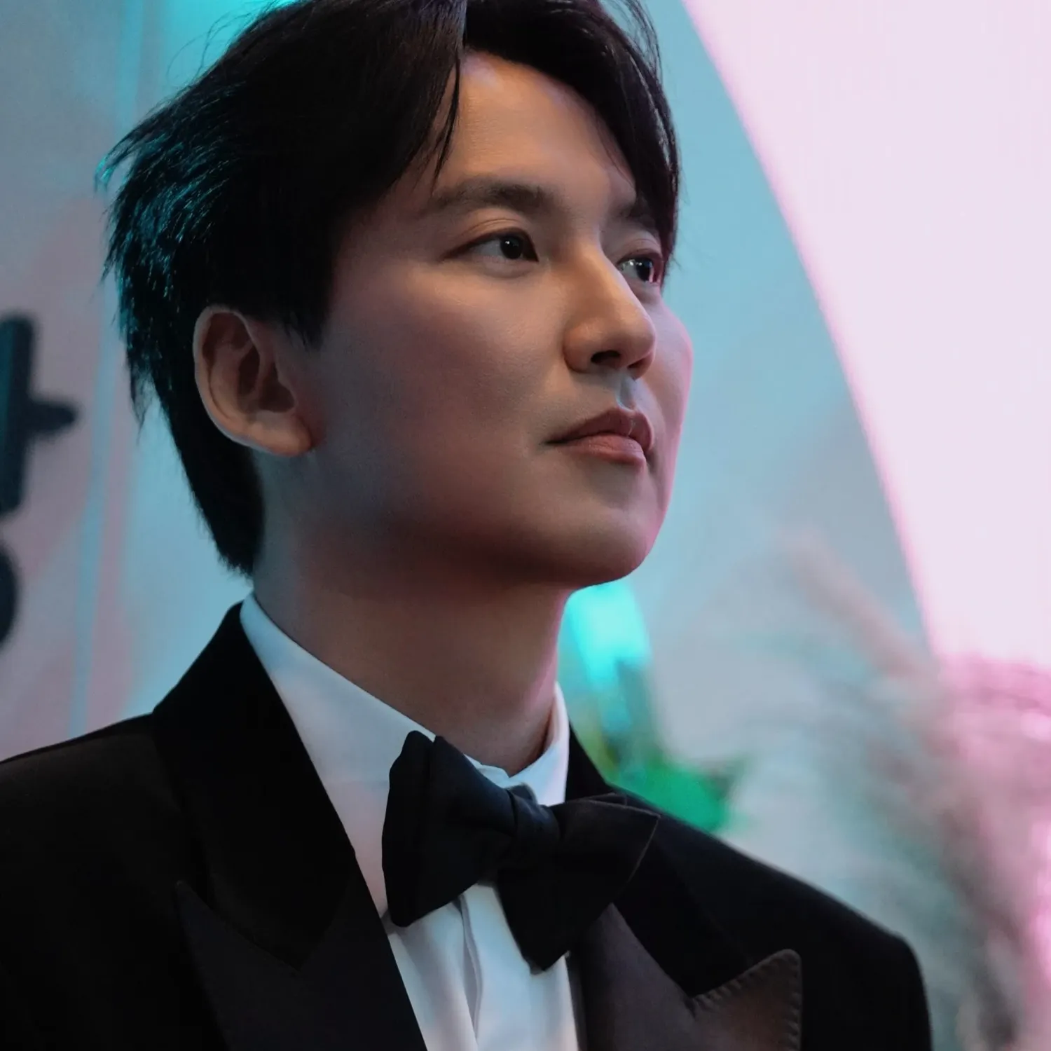 Recent activity shot of Kim Namgil