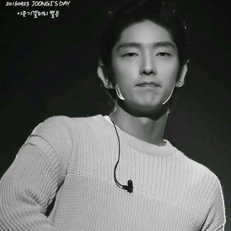 Latest photo of Lee Joongi