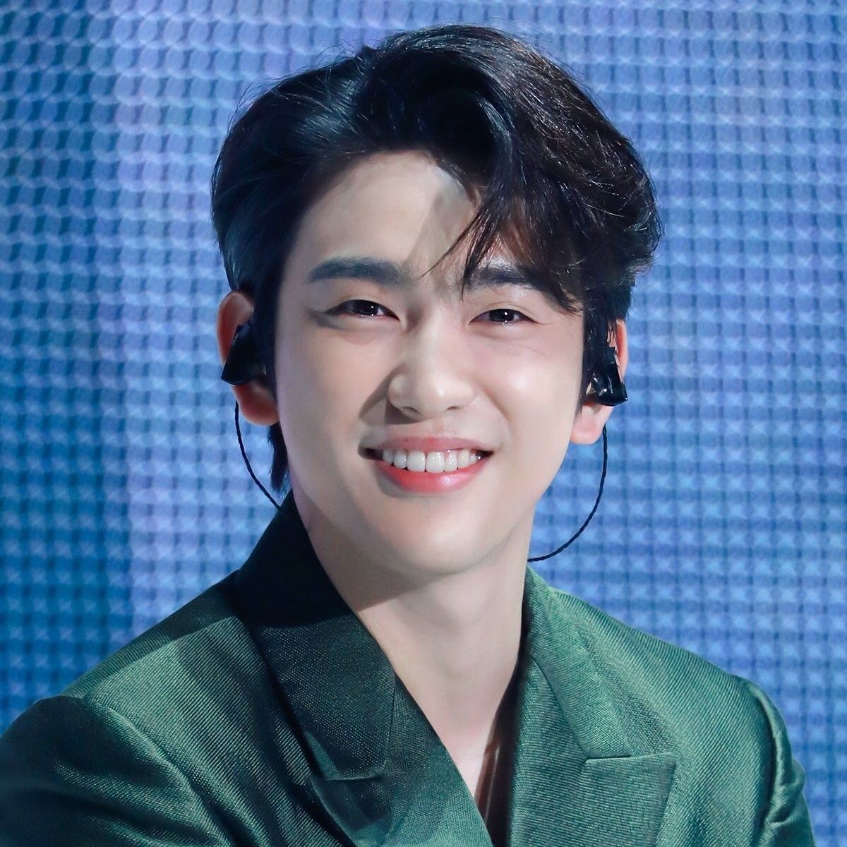 Foto terbaru dari Park Jinyoung