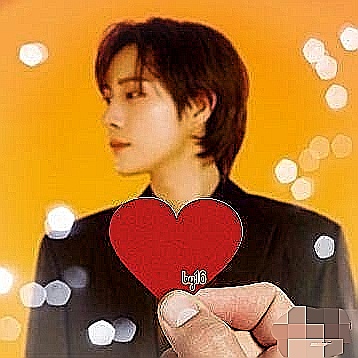 Recent activity shot of Kim Youngdae