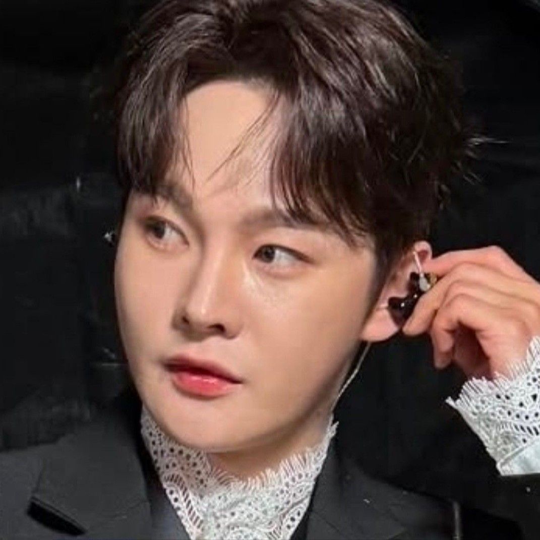 Recent activity shot of Park Seojin