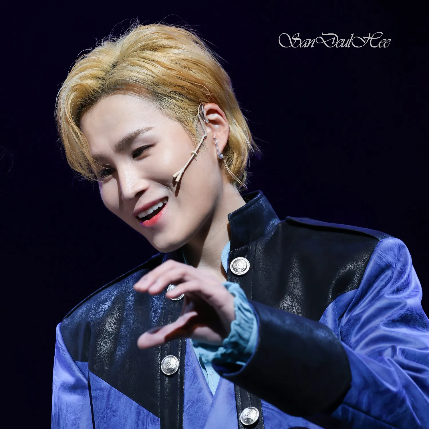 粉絲拍下的金熙栽瞬間