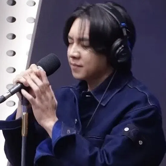 Cuplikan di balik layar dari Lee Seunggi