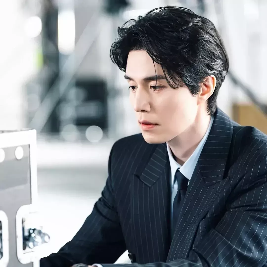 Latest photo of Lee Dongwook