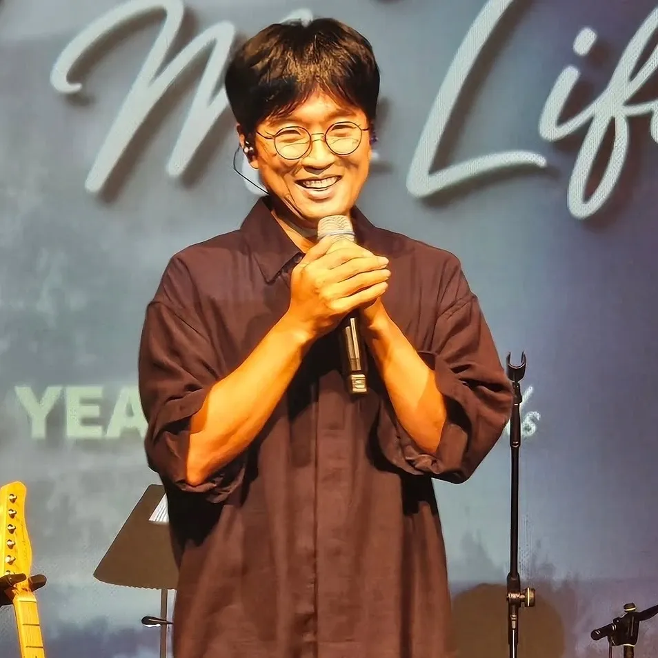 A moment captured by a fan of Bak Changgeun