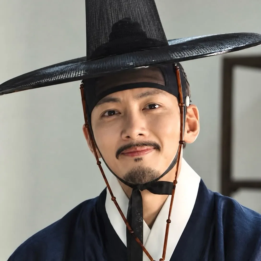 A moment captured by a fan of Ji Changwook