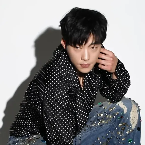 A moment captured by a fan of Woo Dohwan
