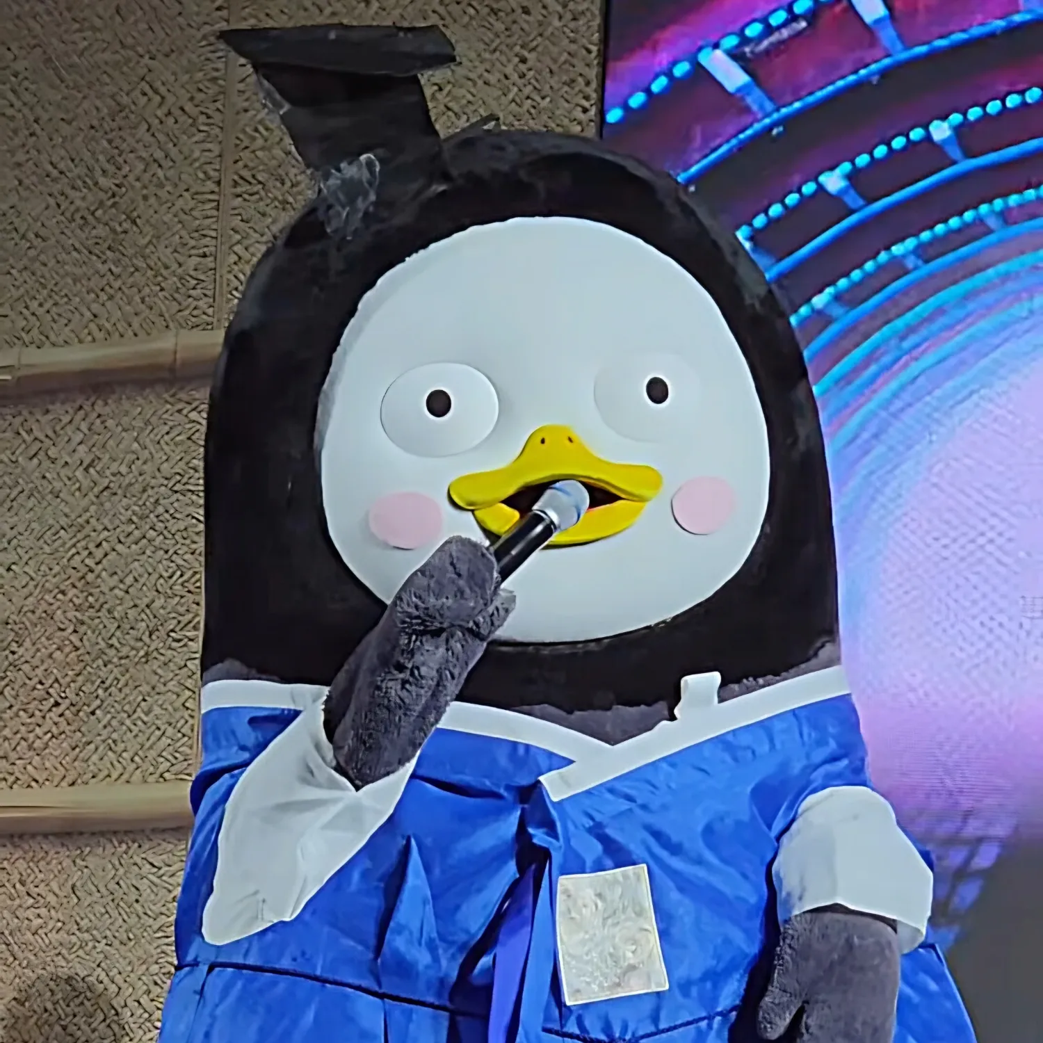 펭수의 비하인드 컷