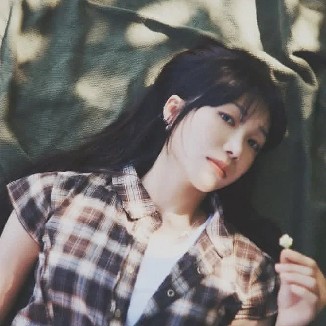 Foto kegiatan terbaru dari Jung Eunji