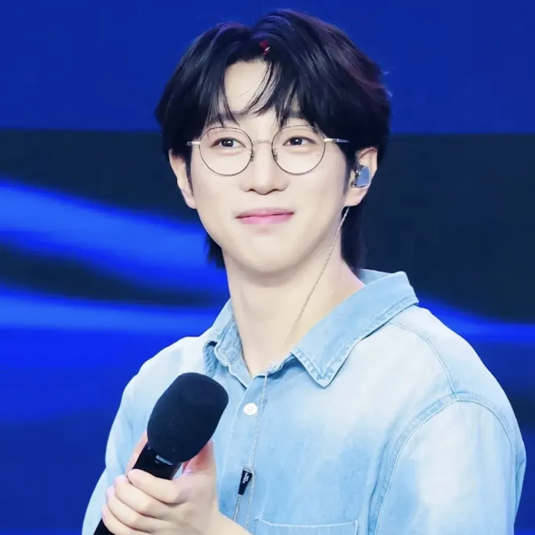안성훈 최근 활동샷
