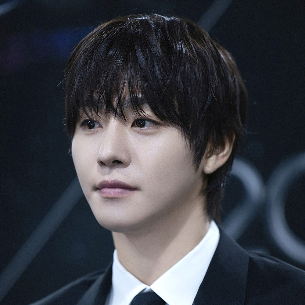 粉丝拍下的安孝燮瞬间