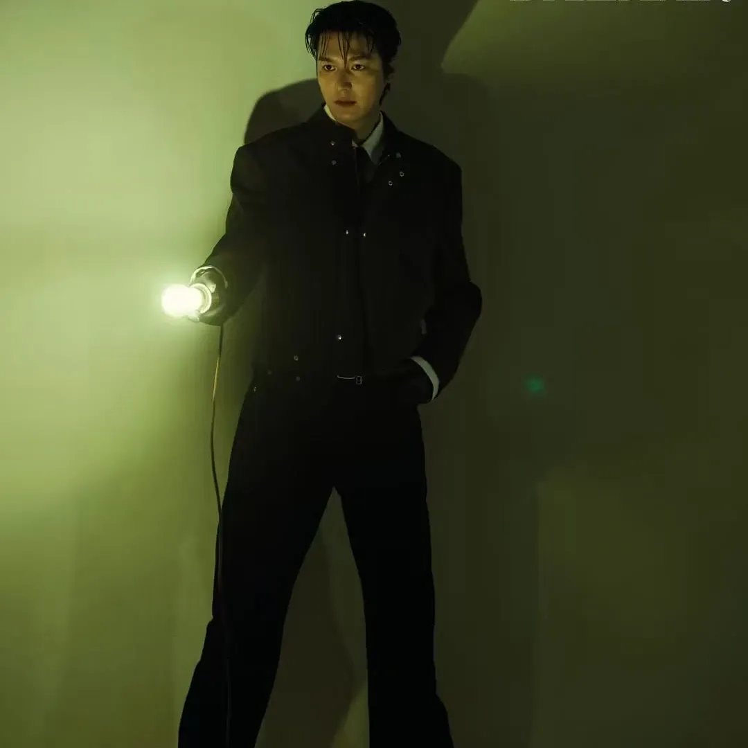 Behind-the-scenes cut of Lee Minho