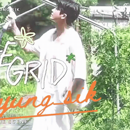 A moment captured by a fan of Park Hyungsik
