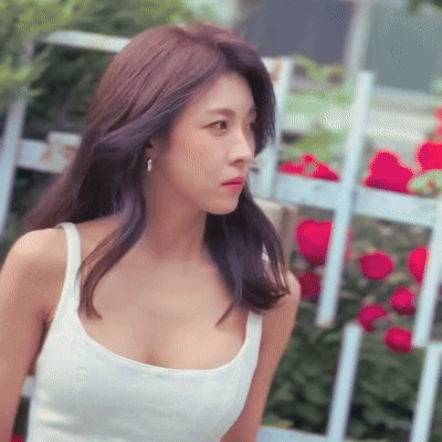 Latest photo of Ha Jiwon