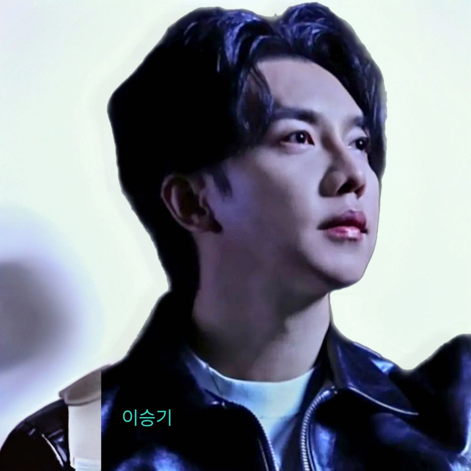 Foto kegiatan terbaru dari Lee Seunggi